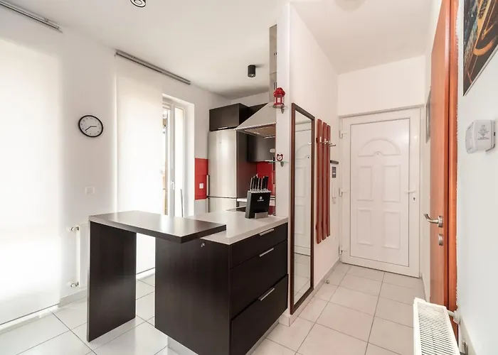 Grand 56 Apartman-keszthely 아파트 케츨리