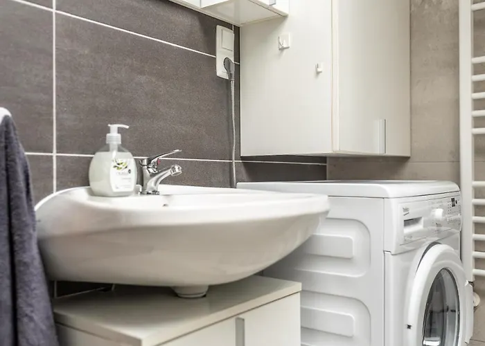 Grand 56 Apartman-keszthely 케츨리